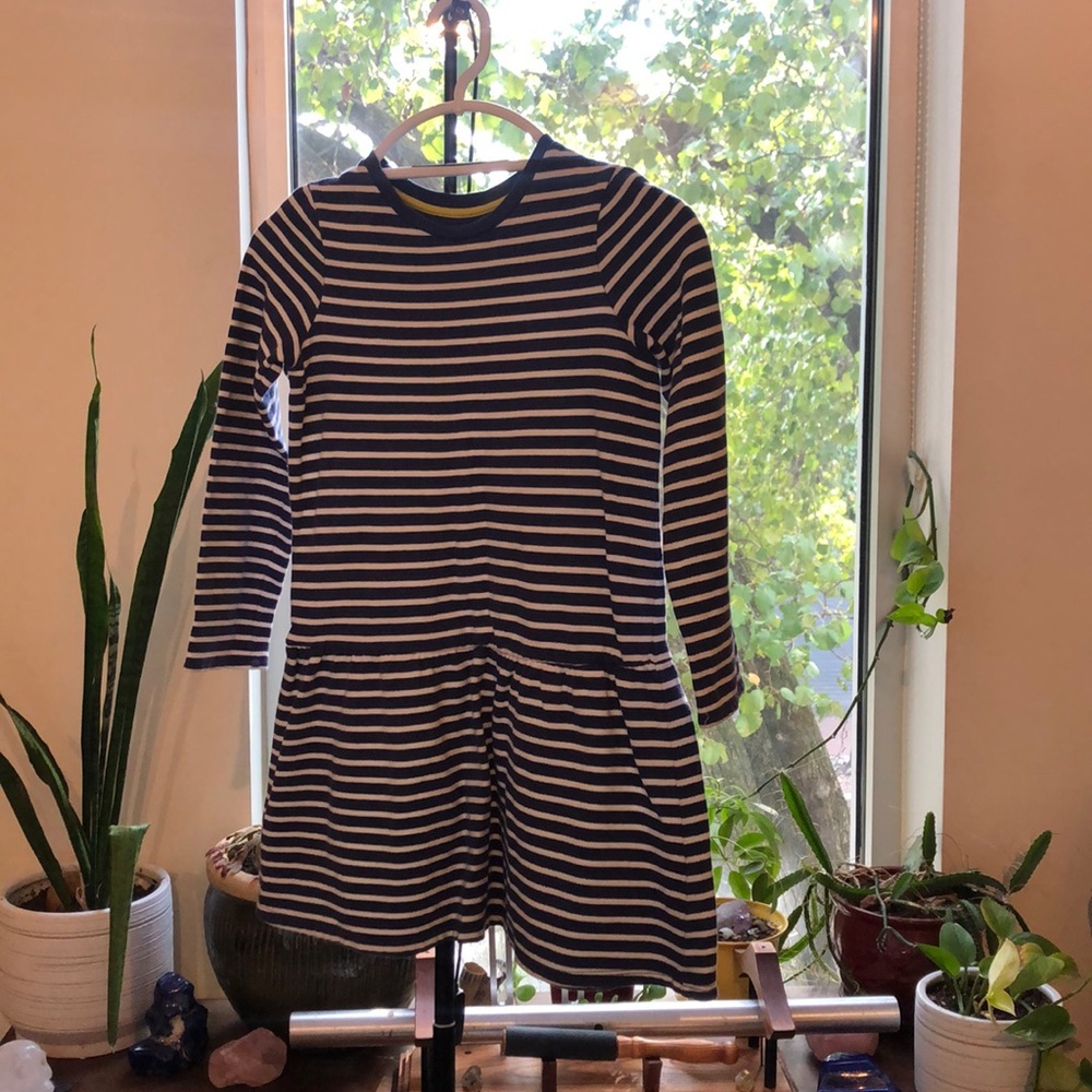 Girls (size 9-10). MINI BODEN  Striped Fall Dress